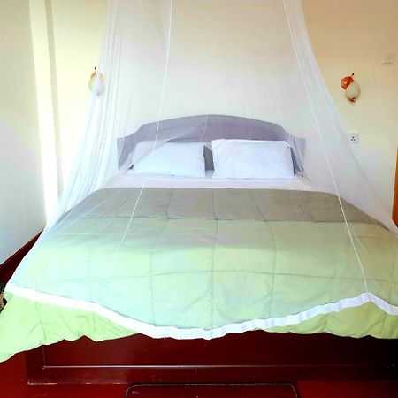 Bed and Breakfast Adannz Ella Exterior foto