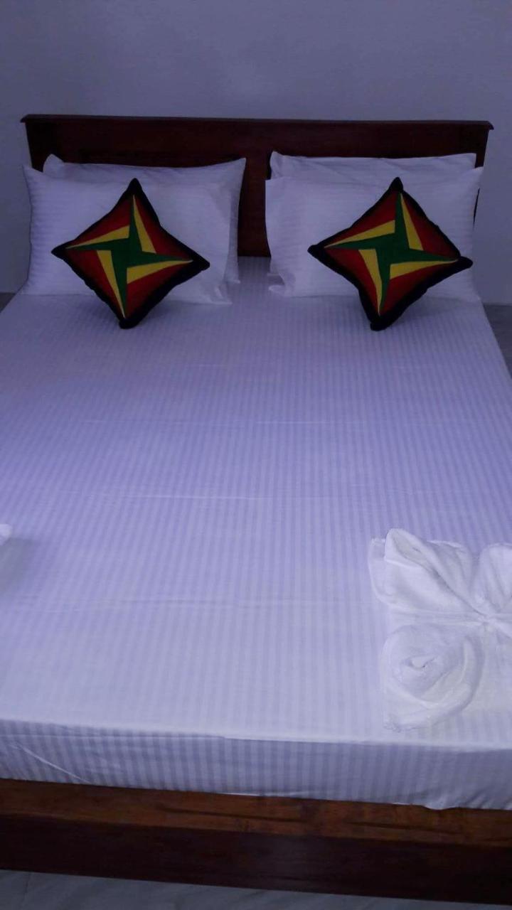 Bed and Breakfast Adannz Ella Exterior foto